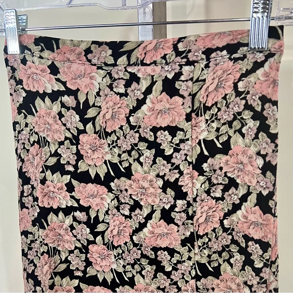 AE American Eagle High-Waisted Black Pink Floral Front Slit Midi Skirt XS
